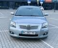 Серый Тойота Авенсис, объемом двигателя 1.6 л и пробегом 300 тыс. км за 5250 $, фото 3 на Automoto.ua