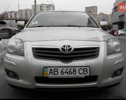 Серый Тойота Авенсис, объемом двигателя 1.8 л и пробегом 180 тыс. км за 6200 $, фото 1 на Automoto.ua