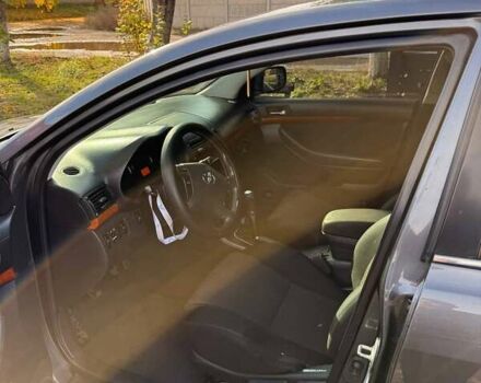 Серый Тойота Авенсис, объемом двигателя 1.8 л и пробегом 260 тыс. км за 6300 $, фото 19 на Automoto.ua