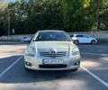 Серый Тойота Авенсис, объемом двигателя 1.79 л и пробегом 239 тыс. км за 6800 $, фото 2 на Automoto.ua