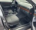 Серый Тойота Авенсис, объемом двигателя 1.8 л и пробегом 206 тыс. км за 5999 $, фото 7 на Automoto.ua