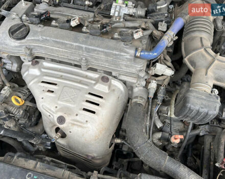 Серый Тойота Авенсис, объемом двигателя 2 л и пробегом 358 тыс. км за 7399 $, фото 21 на Automoto.ua