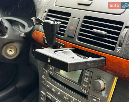 Серый Тойота Авенсис, объемом двигателя 2 л и пробегом 127 тыс. км за 7490 $, фото 24 на Automoto.ua