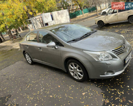 Серый Тойота Авенсис, объемом двигателя 2 л и пробегом 124 тыс. км за 10500 $, фото 2 на Automoto.ua