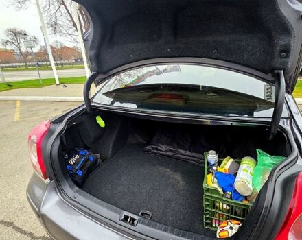 Сірий Тойота Авенсіс, об'ємом двигуна 1.8 л та пробігом 240 тис. км за 8000 $, фото 7 на Automoto.ua