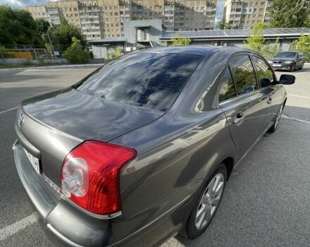 Серый Тойота Авенсис, объемом двигателя 1.8 л и пробегом 160 тыс. км за 7300 $, фото 3 на Automoto.ua