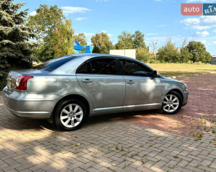 Серый Тойота Авенсис, объемом двигателя 2 л и пробегом 208 тыс. км за 6700 $, фото 10 на Automoto.ua
