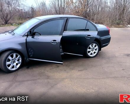 Серый Тойота Авенсис, объемом двигателя 2 л и пробегом 340 тыс. км за 10000 $, фото 3 на Automoto.ua