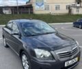 Серый Тойота Авенсис, объемом двигателя 1.8 л и пробегом 206 тыс. км за 5999 $, фото 3 на Automoto.ua