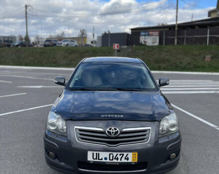 Серый Тойота Авенсис, объемом двигателя 1.8 л и пробегом 204 тыс. км за 6650 $, фото 7 на Automoto.ua