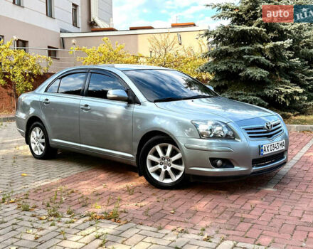 Серый Тойота Авенсис, объемом двигателя 2 л и пробегом 208 тыс. км за 6700 $, фото 18 на Automoto.ua