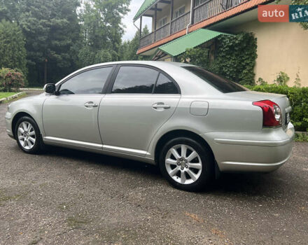 Серый Тойота Авенсис, объемом двигателя 1.8 л и пробегом 225 тыс. км за 7950 $, фото 9 на Automoto.ua
