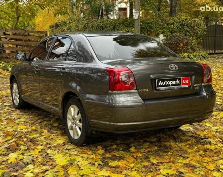 Серый Тойота Авенсис, объемом двигателя 2 л и пробегом 127 тыс. км за 7490 $, фото 8 на Automoto.ua