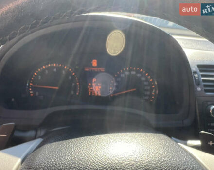 Серый Тойота Авенсис, объемом двигателя 2 л и пробегом 177 тыс. км за 10000 $, фото 7 на Automoto.ua