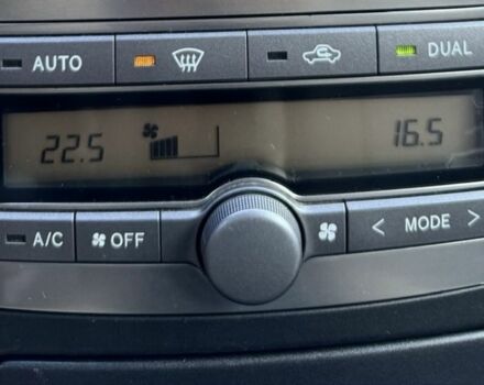 Серый Тойота Авенсис, объемом двигателя 1.8 л и пробегом 248 тыс. км за 7150 $, фото 8 на Automoto.ua