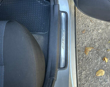 Серый Тойота Авенсис, объемом двигателя 2 л и пробегом 153 тыс. км за 8499 $, фото 14 на Automoto.ua