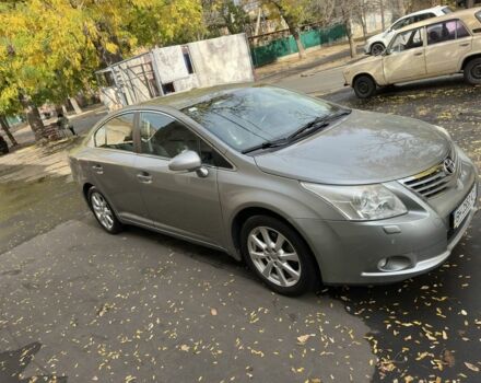 Серый Тойота Авенсис, объемом двигателя 2 л и пробегом 124 тыс. км за 10400 $, фото 2 на Automoto.ua