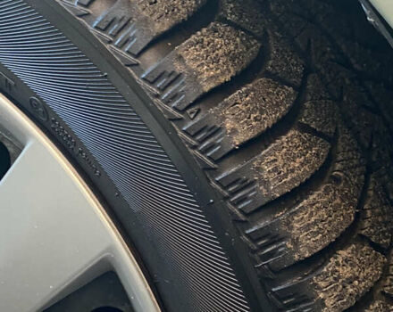 Сірий Тойота Авенсіс, об'ємом двигуна 1.79 л та пробігом 188 тис. км за 6500 $, фото 9 на Automoto.ua