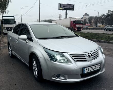 Серый Тойота Авенсис, объемом двигателя 2 л и пробегом 244 тыс. км за 6900 $, фото 2 на Automoto.ua