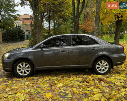 Серый Тойота Авенсис, объемом двигателя 2 л и пробегом 127 тыс. км за 7490 $, фото 10 на Automoto.ua