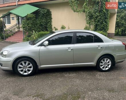 Серый Тойота Авенсис, объемом двигателя 1.8 л и пробегом 225 тыс. км за 7950 $, фото 6 на Automoto.ua