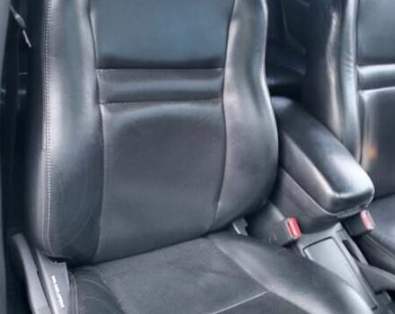 Серый Тойота Авенсис, объемом двигателя 2 л и пробегом 286 тыс. км за 7500 $, фото 3 на Automoto.ua