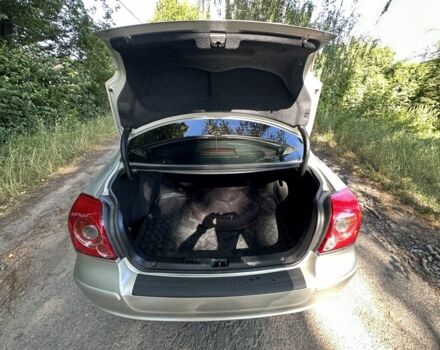 Серый Тойота Авенсис, объемом двигателя 1.8 л и пробегом 136 тыс. км за 7000 $, фото 15 на Automoto.ua