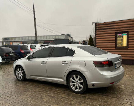 Серый Тойота Авенсис, объемом двигателя 1.99 л и пробегом 243 тыс. км за 7900 $, фото 4 на Automoto.ua