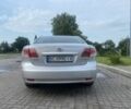 Серый Тойота Авенсис, объемом двигателя 2.2 л и пробегом 270 тыс. км за 9900 $, фото 4 на Automoto.ua