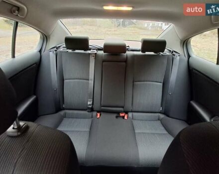 Серый Тойота Авенсис, объемом двигателя 1.6 л и пробегом 160 тыс. км за 5594 $, фото 10 на Automoto.ua