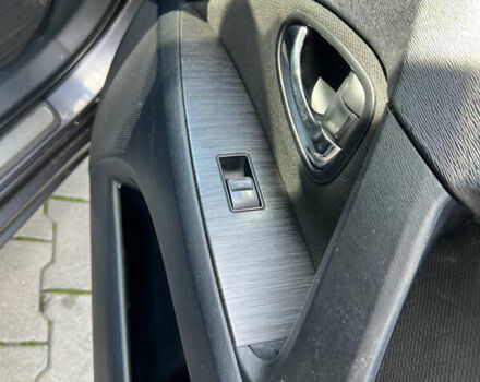 Сірий Тойота Авенсіс, об'ємом двигуна 1.99 л та пробігом 206 тис. км за 9800 $, фото 16 на Automoto.ua