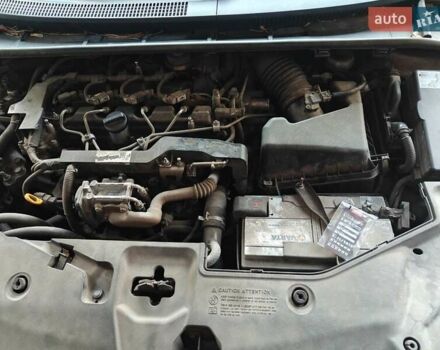 Серый Тойота Авенсис, объемом двигателя 2 л и пробегом 303 тыс. км за 7000 $, фото 10 на Automoto.ua