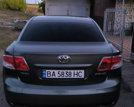 Серый Тойота Авенсис, объемом двигателя 2 л и пробегом 291 тыс. км за 8700 $, фото 2 на Automoto.ua