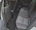 Серый Тойота Авенсис, объемом двигателя 1.6 л и пробегом 160 тыс. км за 5594 $, фото 4 на Automoto.ua