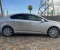 Серый Тойота Авенсис, объемом двигателя 2.2 л и пробегом 340 тыс. км за 9400 $, фото 6 на Automoto.ua