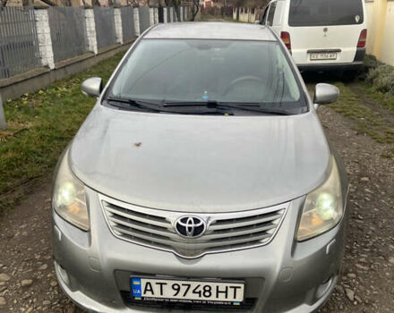 Серый Тойота Авенсис, объемом двигателя 2 л и пробегом 308 тыс. км за 6700 $, фото 2 на Automoto.ua
