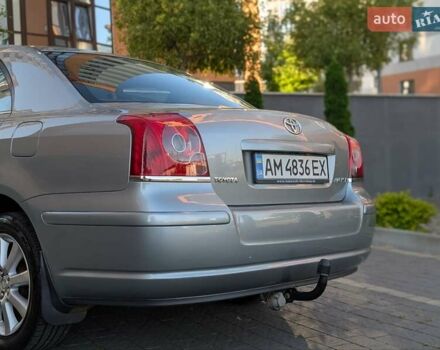 Сірий Тойота Авенсіс, об'ємом двигуна 1.8 л та пробігом 178 тис. км за 8000 $, фото 17 на Automoto.ua