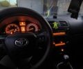 Серый Тойота Авенсис, объемом двигателя 2 л и пробегом 291 тыс. км за 8700 $, фото 6 на Automoto.ua