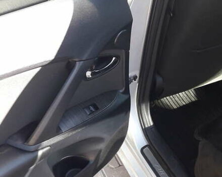 Серый Тойота Авенсис, объемом двигателя 2.2 л и пробегом 220 тыс. км за 8400 $, фото 16 на Automoto.ua