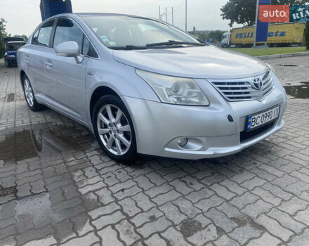 Серый Тойота Авенсис, объемом двигателя 2.2 л и пробегом 270 тыс. км за 9900 $, фото 1 на Automoto.ua