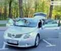 Серый Тойота Авенсис, объемом двигателя 0 л и пробегом 257 тыс. км за 7500 $, фото 1 на Automoto.ua