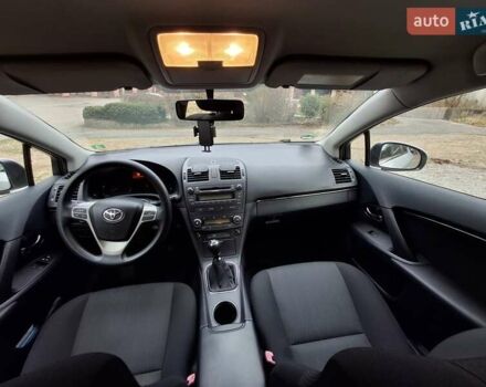 Серый Тойота Авенсис, объемом двигателя 1.6 л и пробегом 160 тыс. км за 5594 $, фото 9 на Automoto.ua