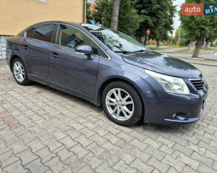 Серый Тойота Авенсис, объемом двигателя 2 л и пробегом 214 тыс. км за 8800 $, фото 9 на Automoto.ua