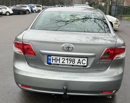Серый Тойота Авенсис, объемом двигателя 2 л и пробегом 198 тыс. км за 9200 $, фото 5 на Automoto.ua