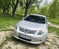 Серый Тойота Авенсис, объемом двигателя 1.6 л и пробегом 275 тыс. км за 8450 $, фото 2 на Automoto.ua