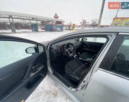 Серый Тойота Авенсис, объемом двигателя 2 л и пробегом 26 тыс. км за 8000 $, фото 7 на Automoto.ua