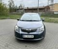 Серый Тойота Авенсис, объемом двигателя 2.23 л и пробегом 148 тыс. км за 9500 $, фото 13 на Automoto.ua