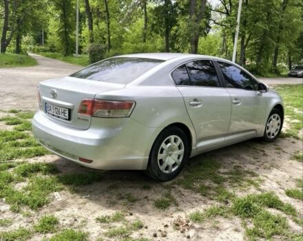 Серый Тойота Авенсис, объемом двигателя 1.6 л и пробегом 275 тыс. км за 8450 $, фото 1 на Automoto.ua