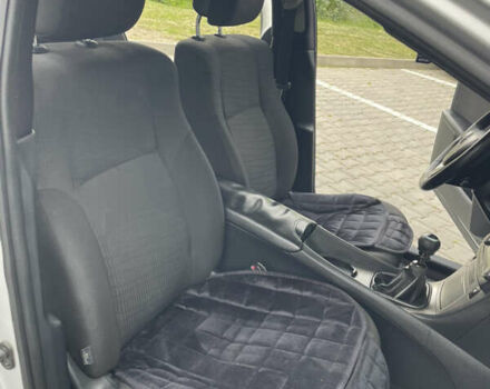 Серый Тойота Авенсис, объемом двигателя 2 л и пробегом 289 тыс. км за 7700 $, фото 18 на Automoto.ua