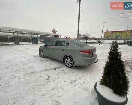Серый Тойота Авенсис, объемом двигателя 2 л и пробегом 26 тыс. км за 8000 $, фото 5 на Automoto.ua